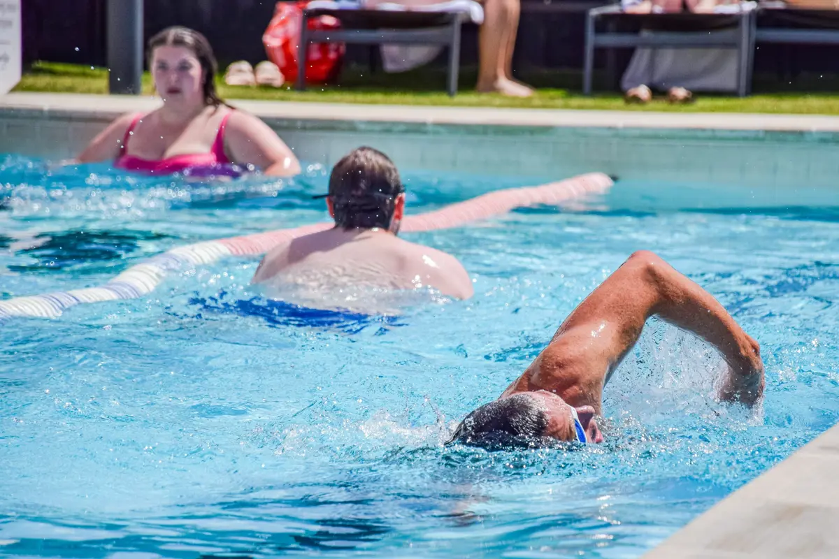  Jones Robinson swim 34 miles for our Charity