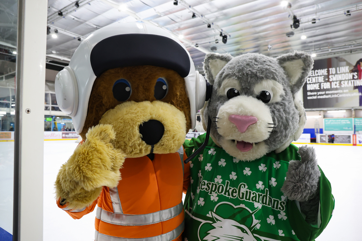 Swindon Wildcats Take to the Ice in Support of Wiltshire and Bath Air Ambulance Charity 