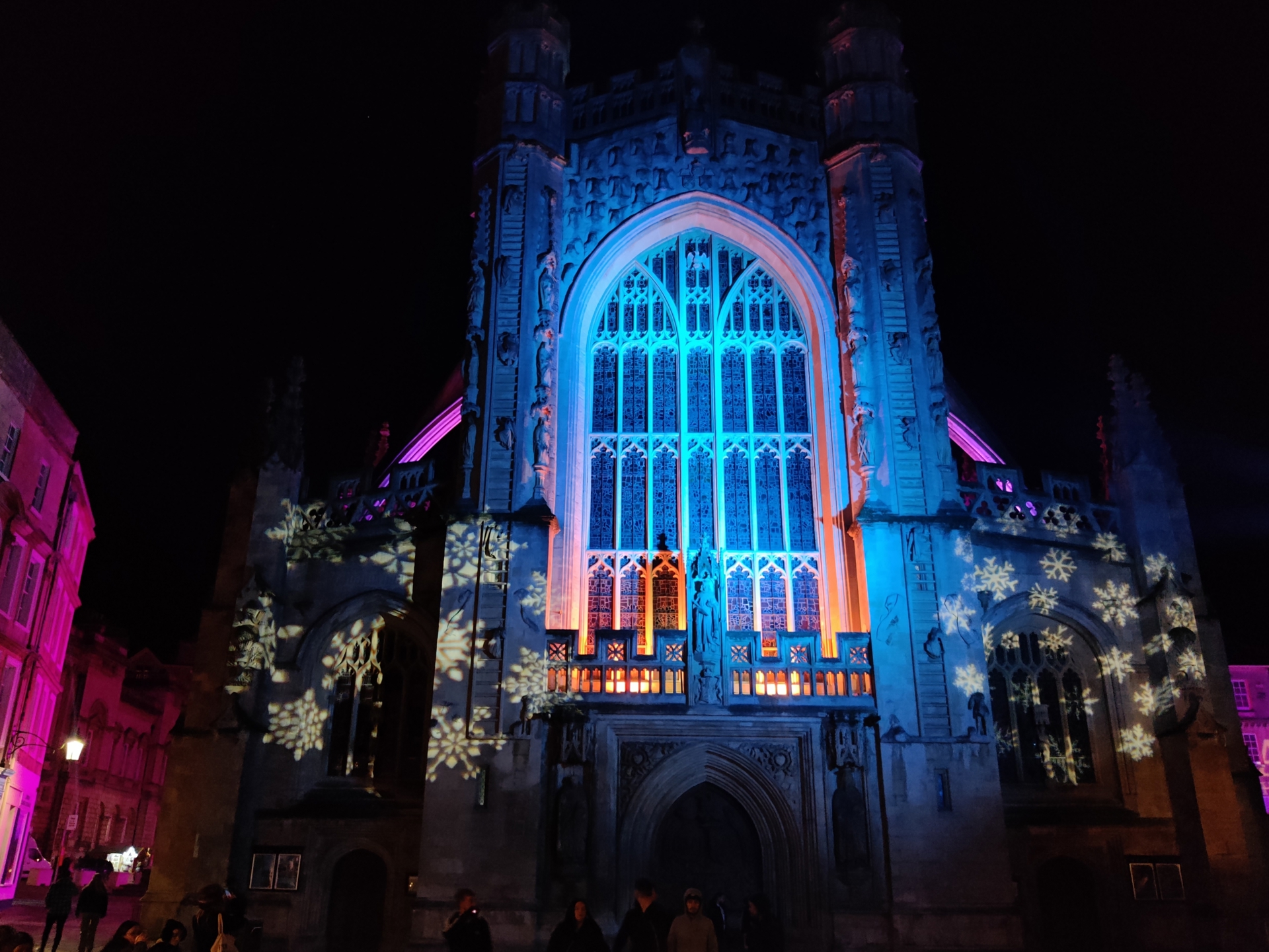 The exterior of Bath Abbey lit up with Christmas lights The exterior of Bath Abbey lit up with Christmas lights